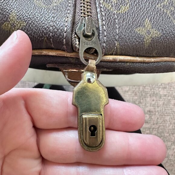 Vintage Louis Vuitton Keepall Canvas Logo Top Handle Tote Authenticated Classic - Picture 12 of 15